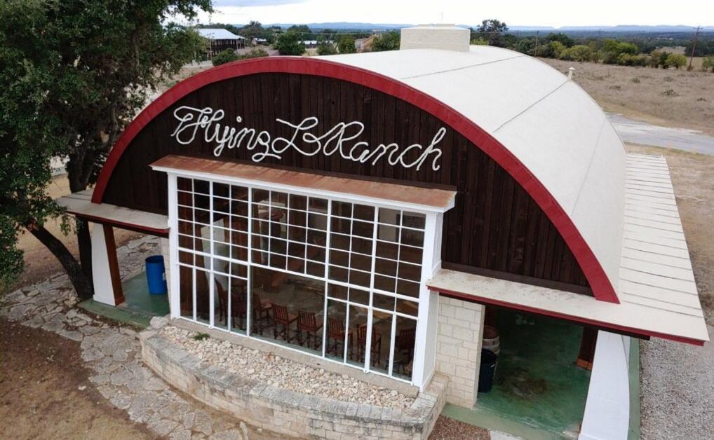 Flying L Ranch Resort & Golf Course Bandera Buitenkant foto